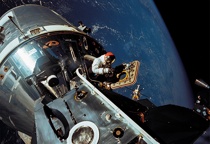 Kopp-Kirsamer - KKW19_F03_apollo_9_as09-20-3064-orig