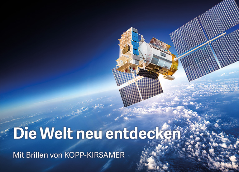 Kopp-Kirsamer - KKW19_F03_Spacesatelliteovertheplanetearth_AS-68607244